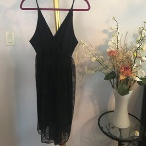 Alice + Olivia Little All over lace Black Dress